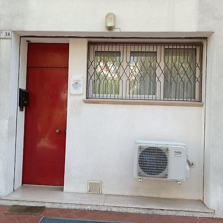 Sea Studio Flat Misano Adriatico Exterior photo