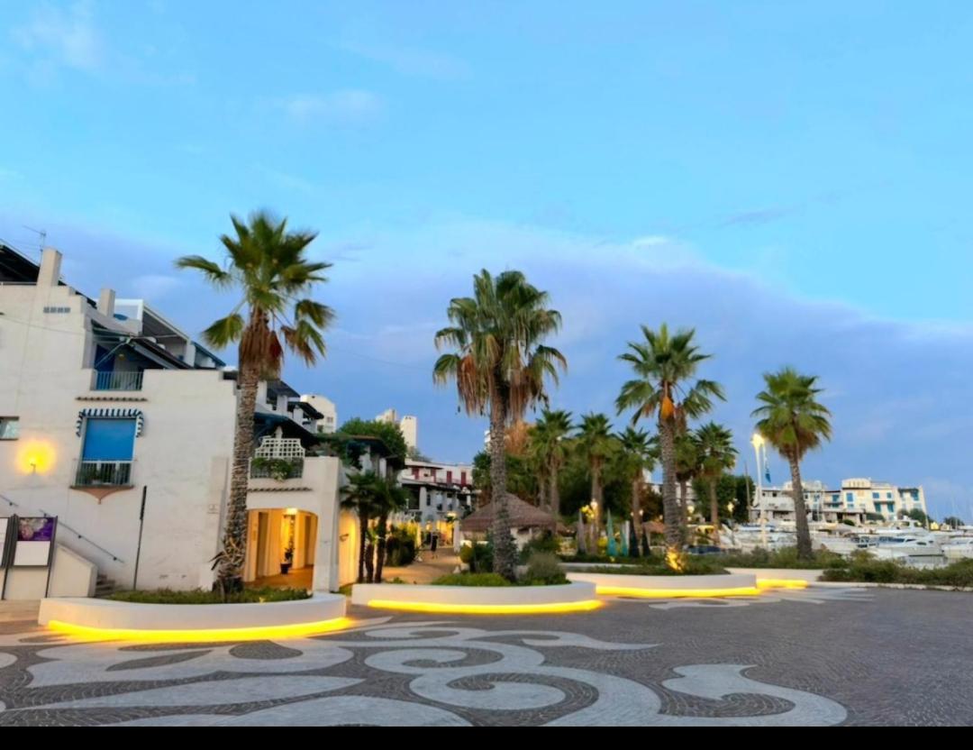 Sea Studio Flat Misano Adriatico Exterior photo